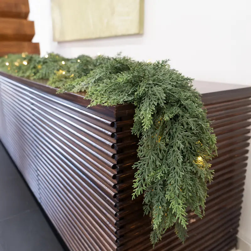 ✨Last Day 70% OFF＆FREE SHIPPING🎁 60FT Lighted Cedar Garland — Warm LED Christmas Decoration